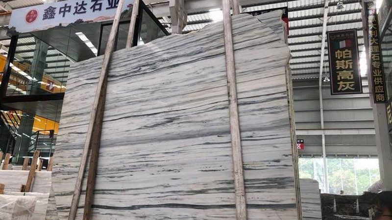 揭秘岩板台面：探寻品质与性能的完美融合