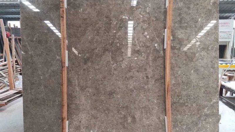 石材马赛克与陶瓷马赛克：材质差异与品牌对比解析